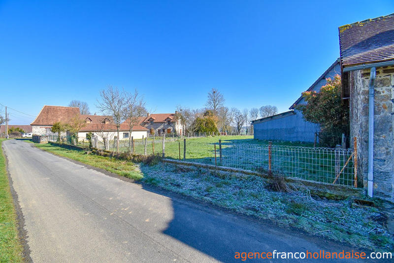 Propriété - 180 m² - 9 pièces