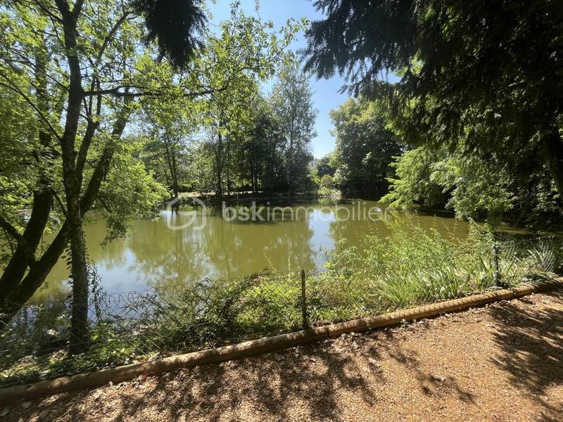 Appartement - 104 m² - 5 pièces