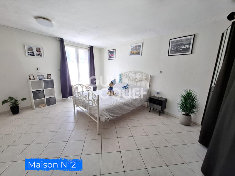 Maison - 166 m² - 6 pièces