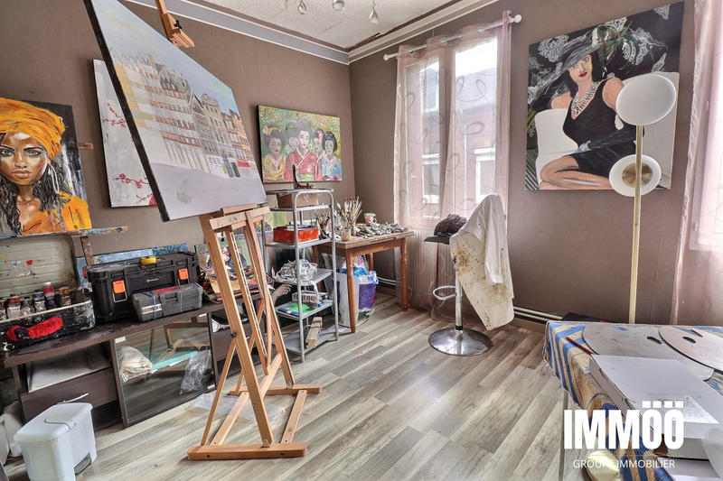 Maison traditionnelle - 143 m² - 6 pièces