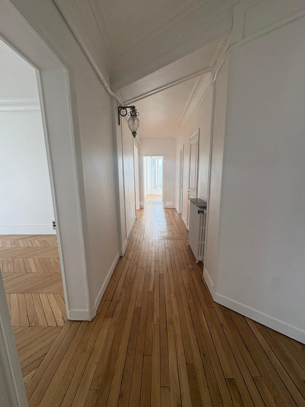 Appartement - 104 m² - 3 pièces