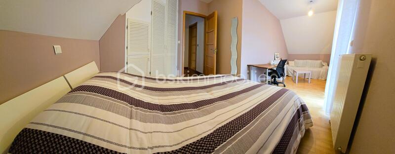 Maison traditionnelle - 154 m² - 5 pièces