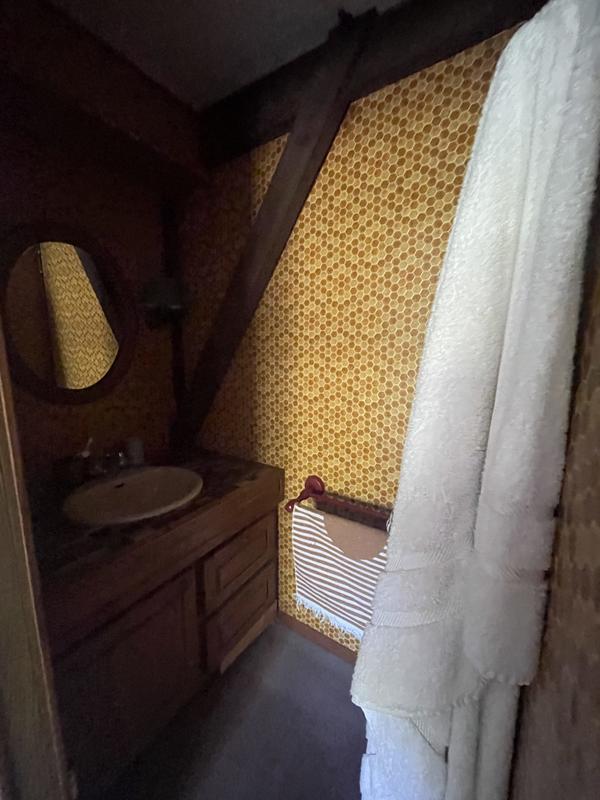 Maison - 280 m² - 6 pièces