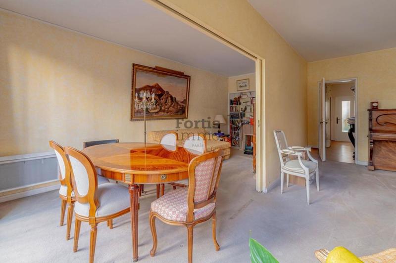 Appartement - 90 m² - 4 pièces