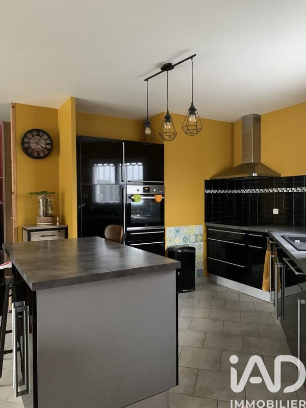 Maison - 100 m² - 5 pièces