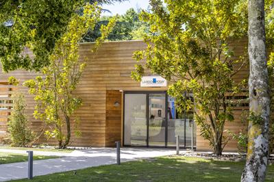 Spa Source : balnéothérapie, hammam, sauna