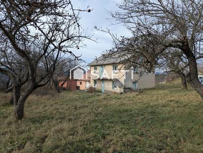 Maison - 122 m² - 6 pièces