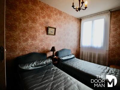 Appartement - 97 m² - 4 pièces