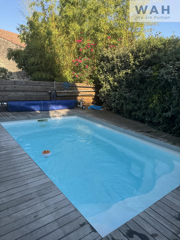 Maison - 162 m² - 6 pièces