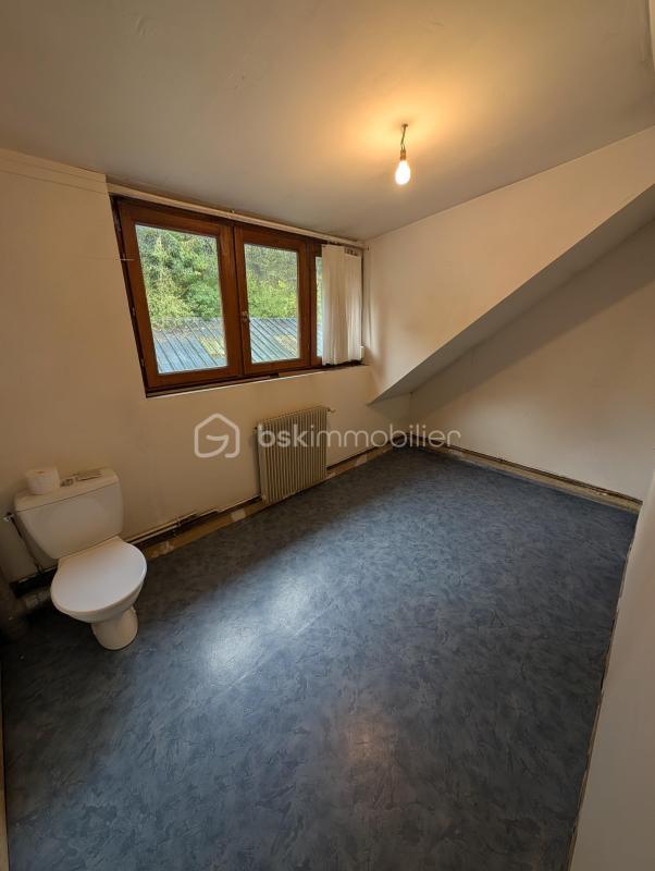 Maison - 169 m² - 7 pièces