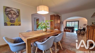 Maison - 159 m² - 6 pièces