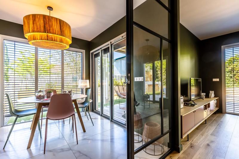 Maison - 110 m² - 5 pièces