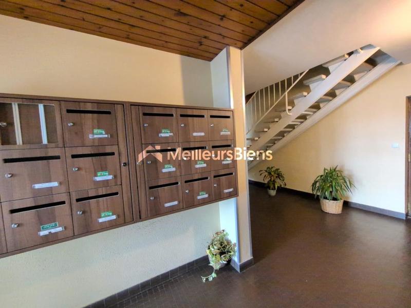 Appartement ancien - 79 m² - 5 pièces