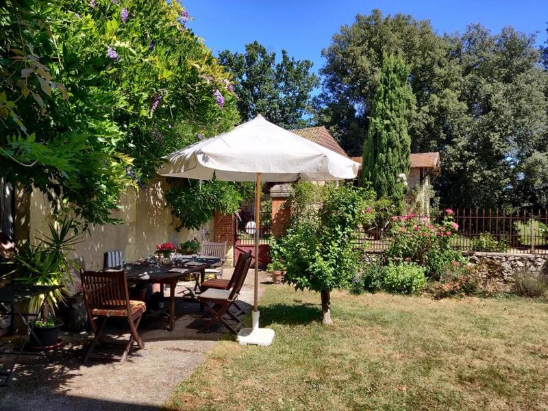 Maison de maîtres - 293 m² - 9 pièces