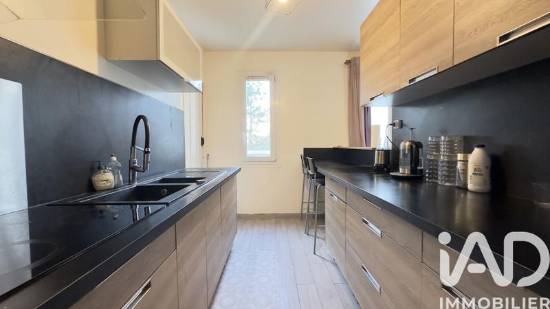 Appartement - 79 m² - 4 pièces