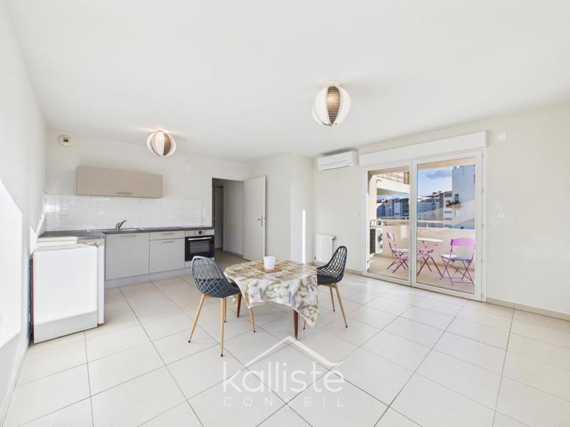 Appartement - 45 m² - 2 pièces