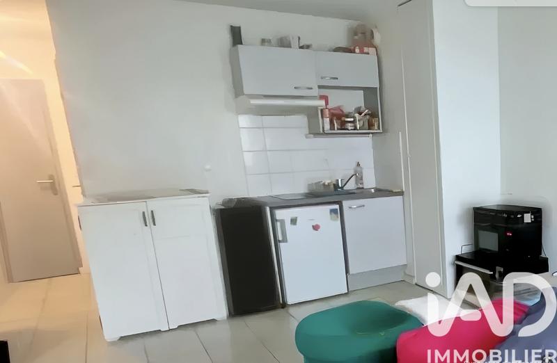 Studio - 30 m² - 1 pièce