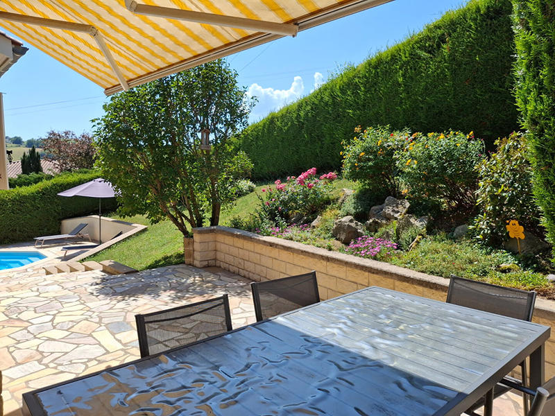 Maison - 93 m² - 5 pièces