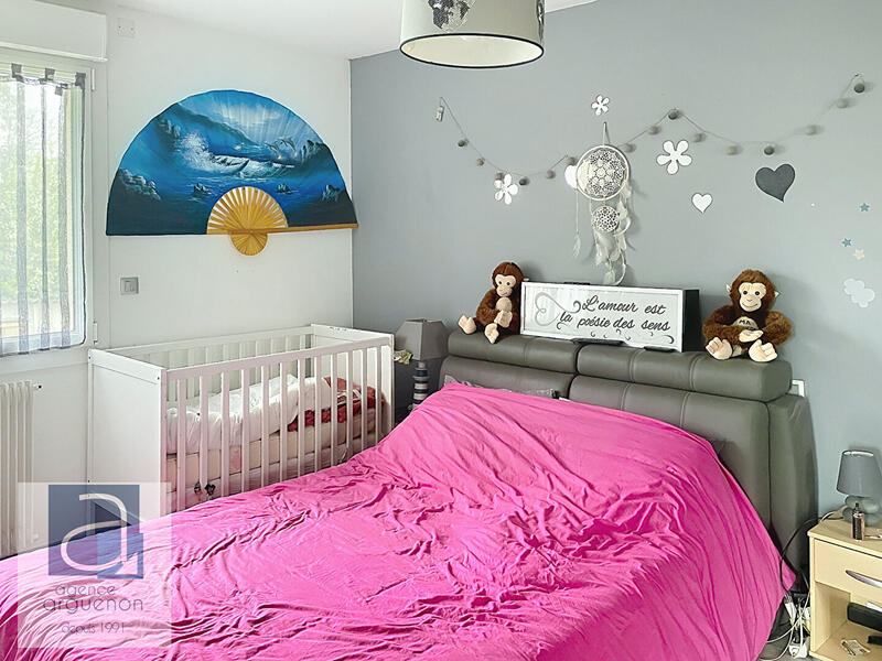 Maison - 80 m² - 5 pièces