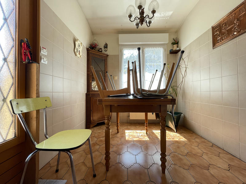 Maison - 140 m² - 9 pièces