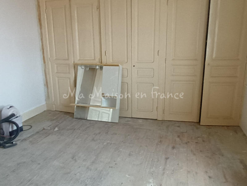 Appartement - 80 m² - 3 pièces