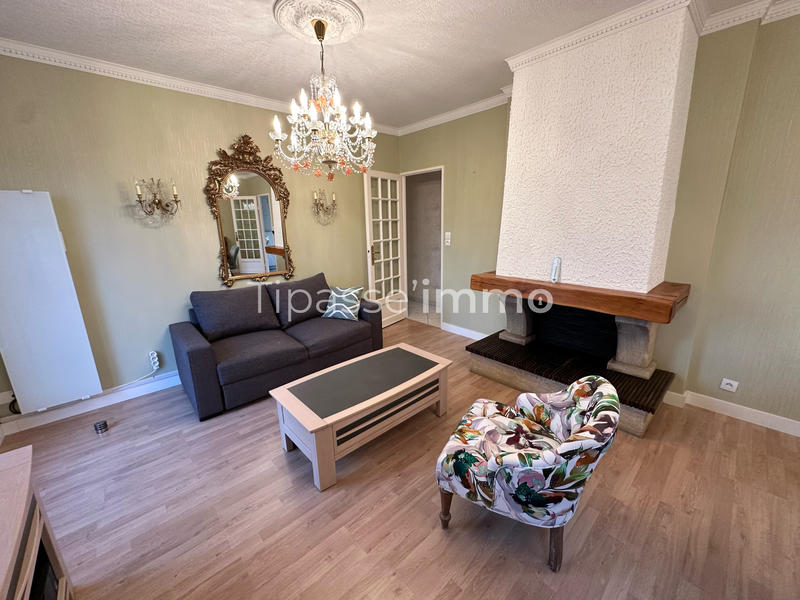 Maison - 96 m² - 4 pièces