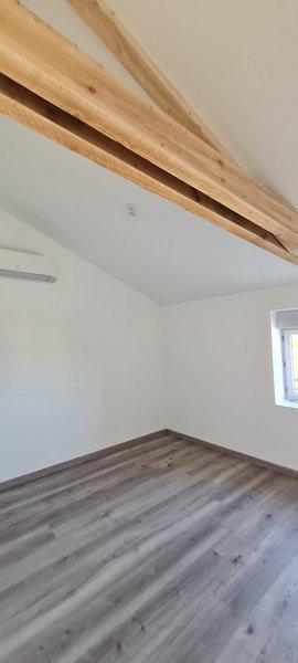 Appartement - 140 m² - 5 pièces