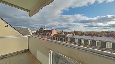 Appartement - 103 m² - 5 pièces