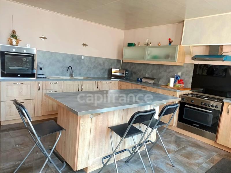 Maison - 268 m² - 7 pièces