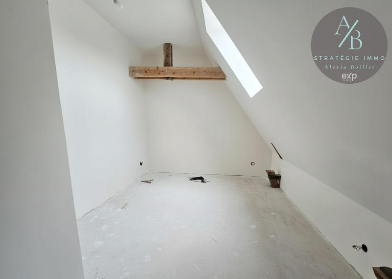 Maison - 149 m² - 8 pièces