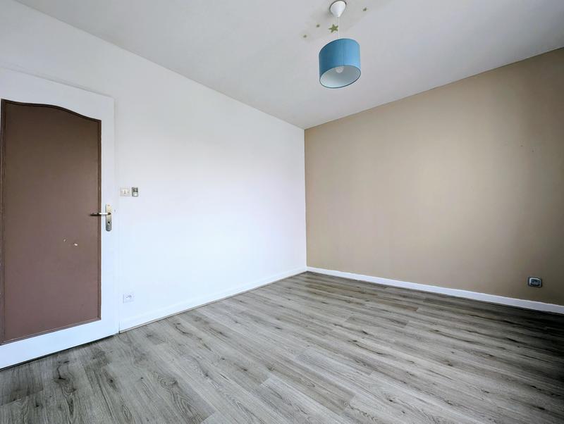 Maison jumelée - 88 m² - 4 pièces