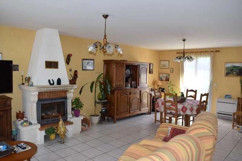 Maison - 270 m² - 12 pièces