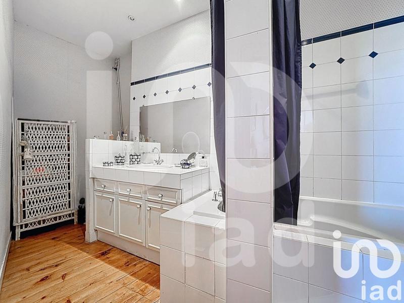 Appartement - 192 m² - 6 pièces