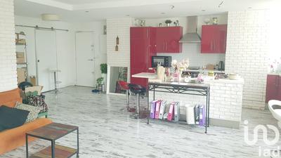 Appartement - 83 m² - 4 pièces