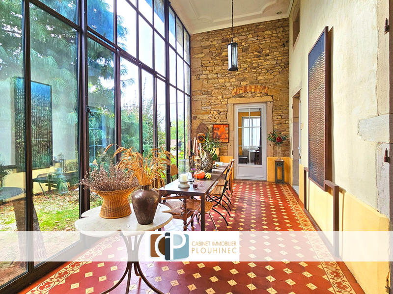 Maison - 180 m² - 5 pièces