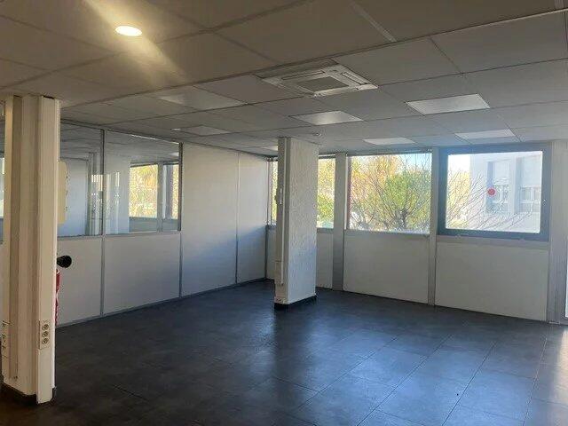 Bureau - 230 m² - 7 pièces