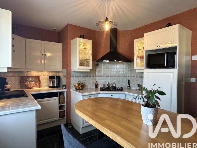 Maison de village - 80 m² - 4 pièces