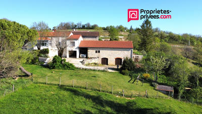 Maison - 95 m² - 3 pièces