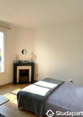 Chambre - 14 m² - 1 pièce