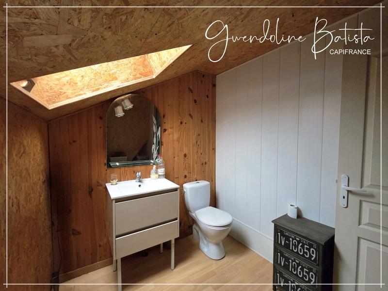 Maison - 215 m² - 6 pièces