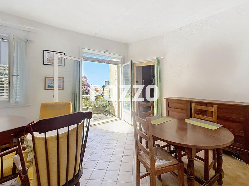 Maison - 85 m² - 5 pièces