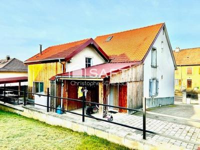 Maison - 100 m² - 5 pièces