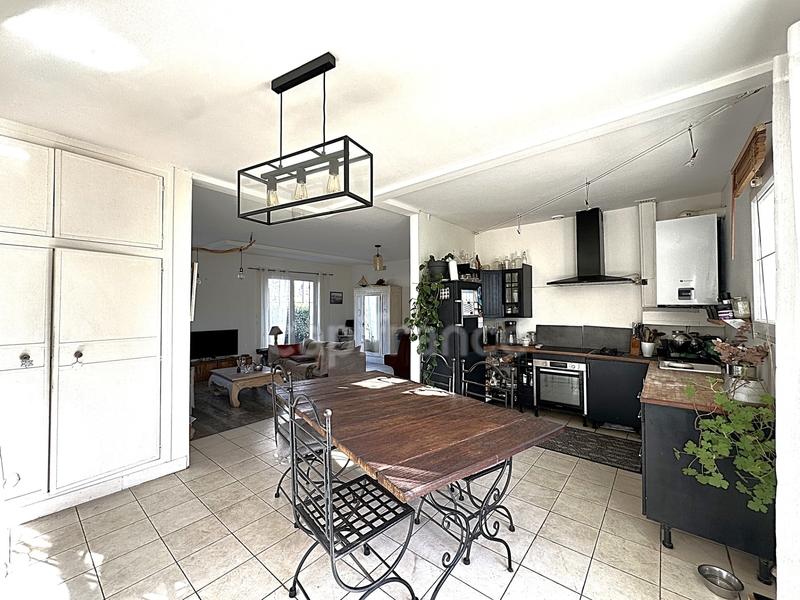 Maison - 130 m² - 5 pièces