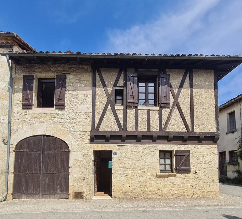 Maison de village - 99 m² - 4 pièces
