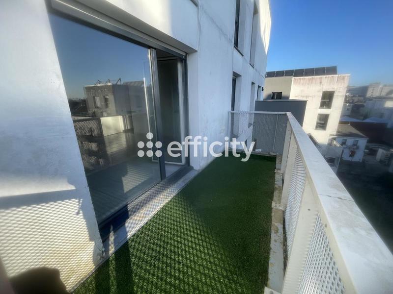 Duplex - 74 m² - 4 pièces