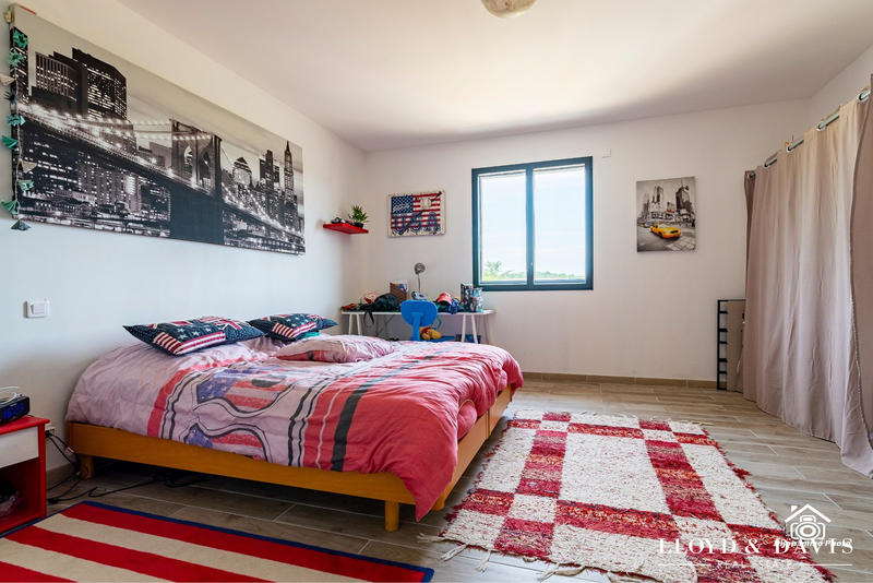 Maison contemporaine - 180 m² - 6 pièces