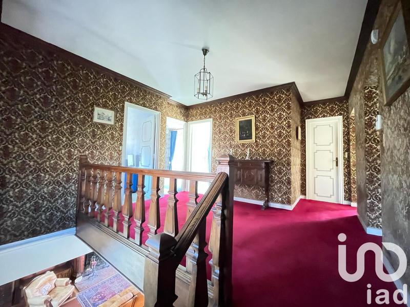 Maison - 209 m² - 7 pièces