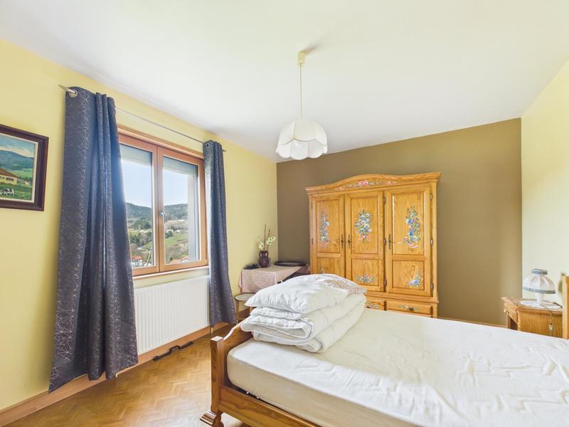 Maison - 146 m² - 9 pièces