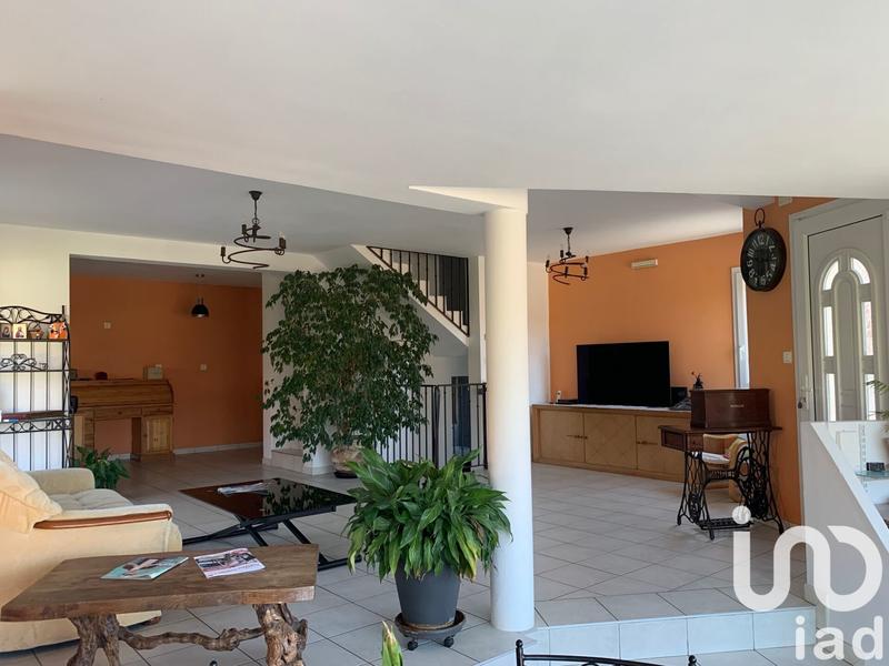 Maison de maîtres - 202 m² - 6 pièces