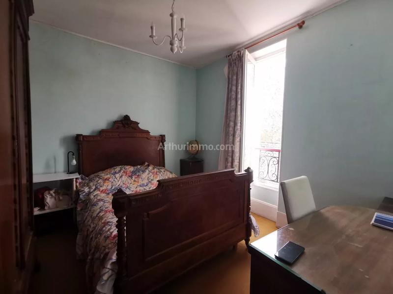 Maison - 203 m² - 8 pièces